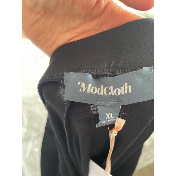 NWT ModCloth Excellence Attained Pull On Stretch Black Skirt XL Minimalist Work - Picture 3 of 7